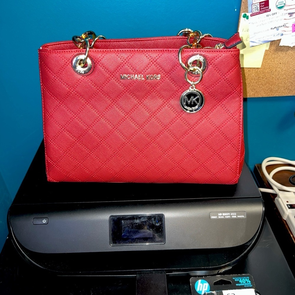 Almost New Faux Michael Kors Handbag.